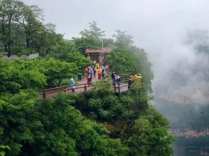 “醉”在太行大峡谷，来一场洗心润肺之旅吧~